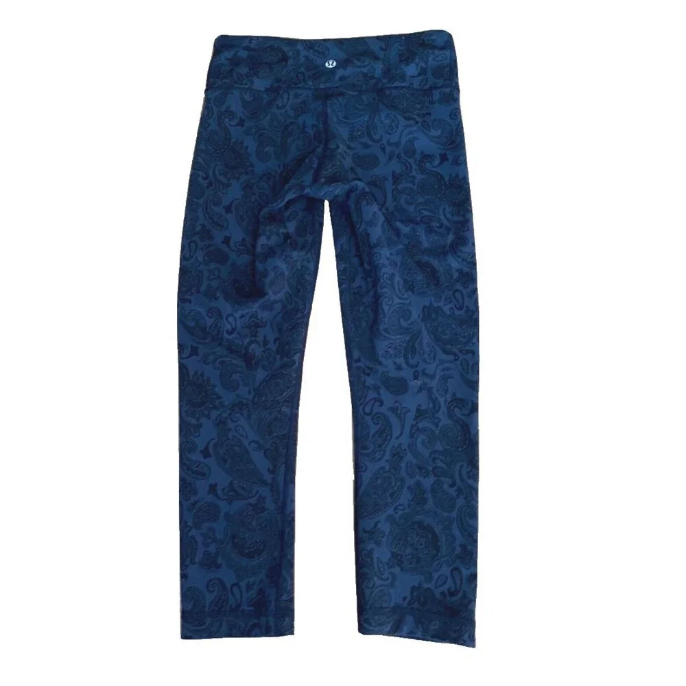 Lululemon Wunder Under Crop Leggings Womens 6 Blue Paisley Yoga Athletic Pants